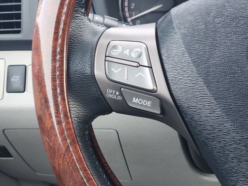 Used 2010 Toyota Venza Base image 27