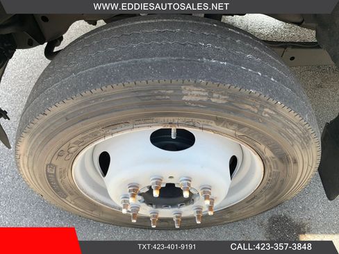 Used 2013 Ford F550 2WD Regular Cab Super Duty w/ Payload Upgrade Pkg image 54