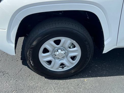 Certified 2026 Toyota Tundra SR AWD/4WD image 9