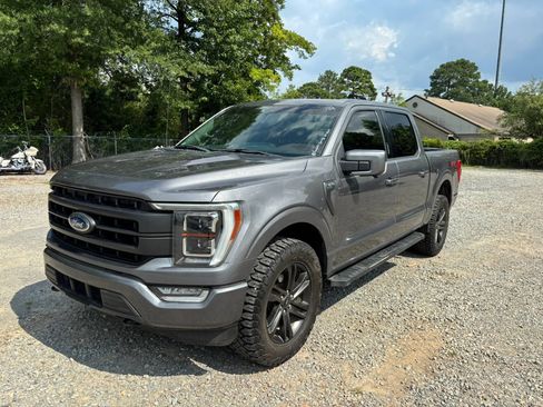 Used 2021 Ford F150 Lariat w/ Equipment Group 502A High AWD/4WD image 9