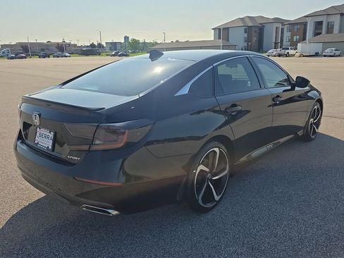 Used 2019 Honda Accord Sport image 13