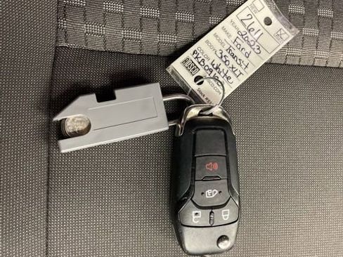 Used 2023 Ford Transit 350 XLT image 39