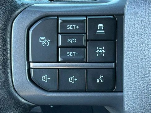 Used 2024 Ford F150 Lariat w/ FX4 Off-Road Package image 24