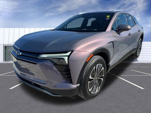 Used 2024 Chevrolet Blazer EV LT image 6