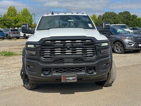 New 2026 RAM 5500 Tradesman AWD/4WD image 3