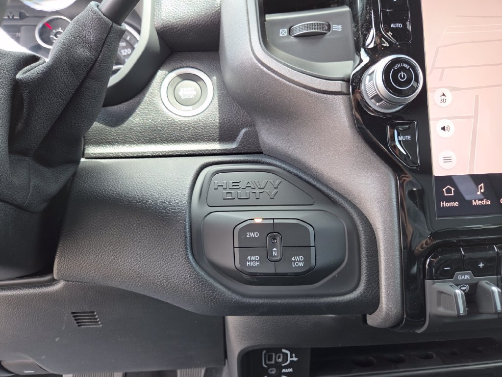 New 2026 RAM 3500 Tradesman AWD/4WD image 30