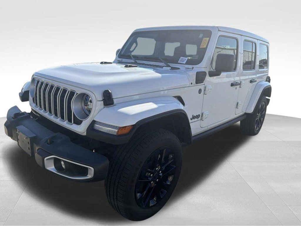 Used 2025 Jeep Wrangler Unlimited Sahara w/ Safety Group AWD/4WD image 8
