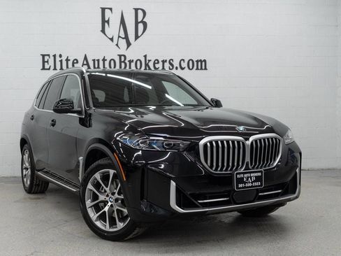 Used 2024 BMW X5 xDrive40i w/ Premium Package image 7