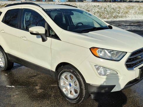 Used 2020 Ford EcoSport SE image 2