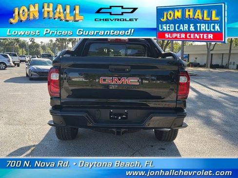Used 2025 GMC Canyon AT4 w/ Nightfall Edition AWD/4WD image 10