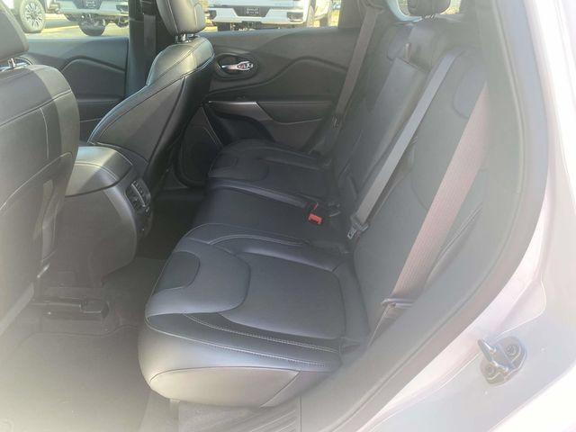 Used 2022 Jeep Cherokee Limited w/ Elite Package AWD/4WD image 11