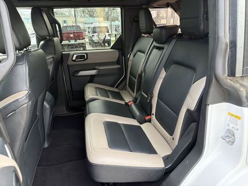 Used 2023 Ford Bronco Wildtrak AWD/4WD image 24