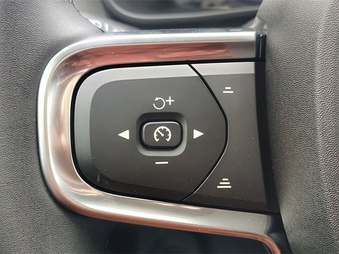 New 2026 Volvo XC40 B5 Plus w/ Climate Package image 14