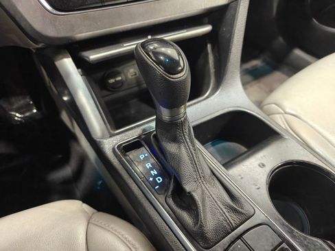 Used 2017 Hyundai Sonata SE FWD image 35