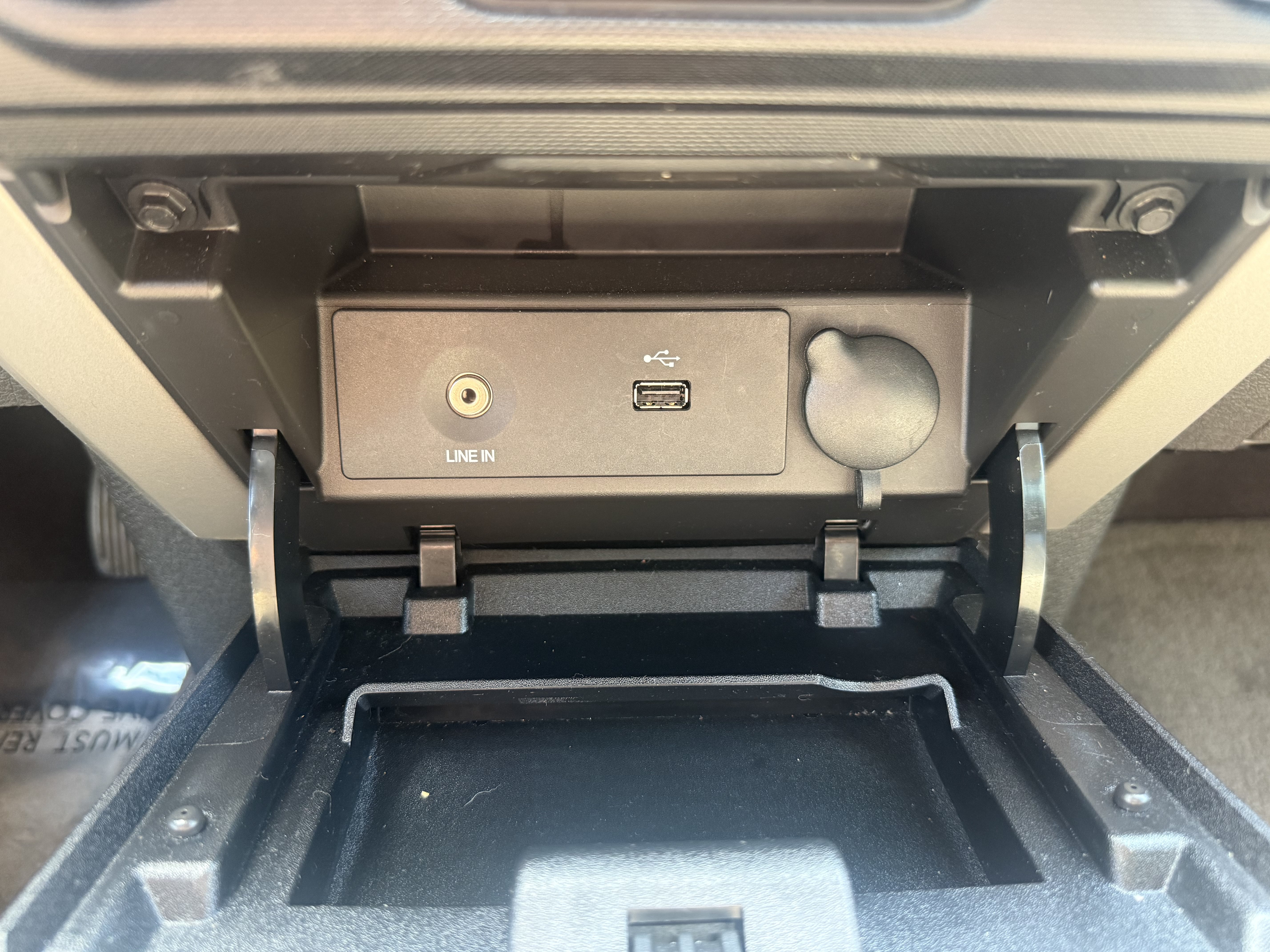 Used 2013 Ford F150 XLT w/ Luxury Equipment Group AWD/4WD image 16