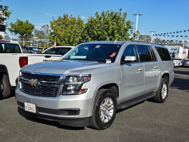 Used 2018 Chevrolet Suburban LT AWD/4WD image 8