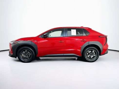 Used 2023 Subaru Solterra AWD image 4