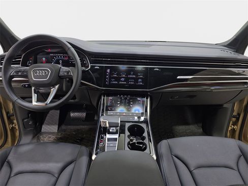 Used 2025 Audi Q7 2.0T Premium Plus w/ Premium Plus Package image 10