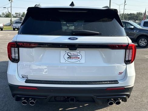 New 2025 Ford Explorer ST w/ Sun And Sound Package image 4