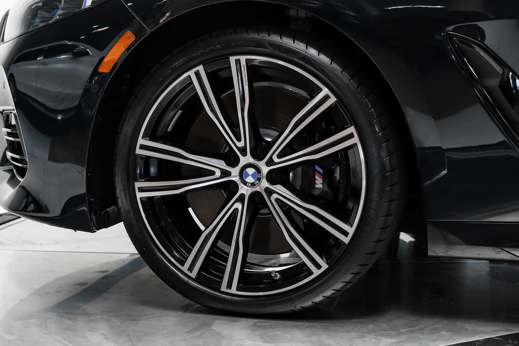 Used 2025 BMW 840i w/ M Sport Professional Package RWD image 59