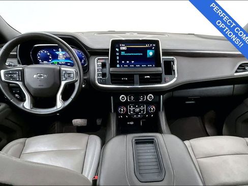 Used 2024 Chevrolet Suburban Z71 w/ Luxury Package image 21