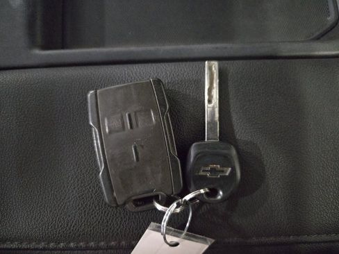 Used 2021 Chevrolet Silverado 2500 W/T w/ WT Convenience Package image 27