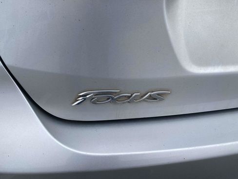 Used 2018 Ford Focus SE image 5