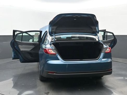 New 2026 Toyota Camry LE w/ Convenience Package image 33