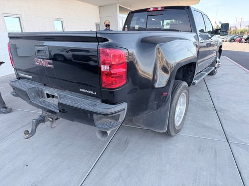 Used 2015 GMC Sierra 3500 Denali w/ Duramax Plus Package image 3