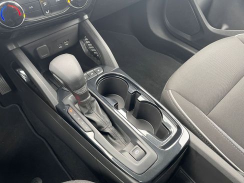 Used 2025 Chevrolet TrailBlazer LT image 39