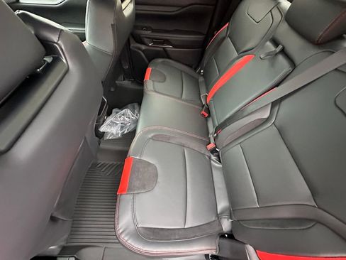 New 2025 Ford Ranger Raptor image 18