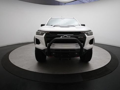 Used 2023 Chevrolet Colorado ZR2 w/ Desert Boss Special Edition AWD/4WD image 11