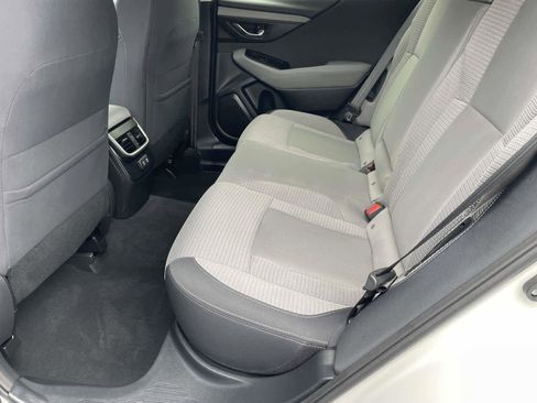 Certified 2022 Subaru Outback Premium image 11