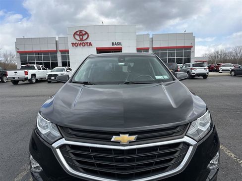 Used 2021 Chevrolet Equinox LT AWD/4WD image 3