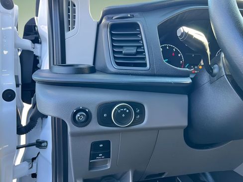 Used 2023 Ford Transit 250 Low Roof AWD w/ Exterior Upgrade Package image 12