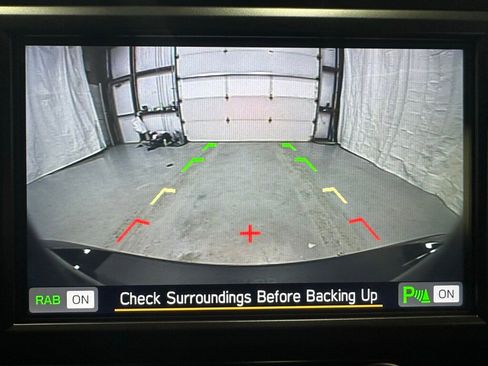 Used 2025 Toyota GR86 Premium image 36