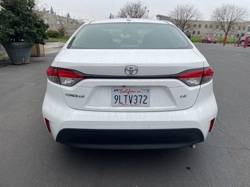 Used 2024 Toyota Corolla LE image 5
