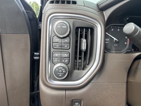 Used 2021 GMC Sierra 1500 Denali AWD/4WD image 30