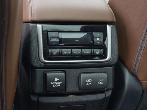 Used 2020 Subaru Ascent Touring w/ Popular Package #3 image 19