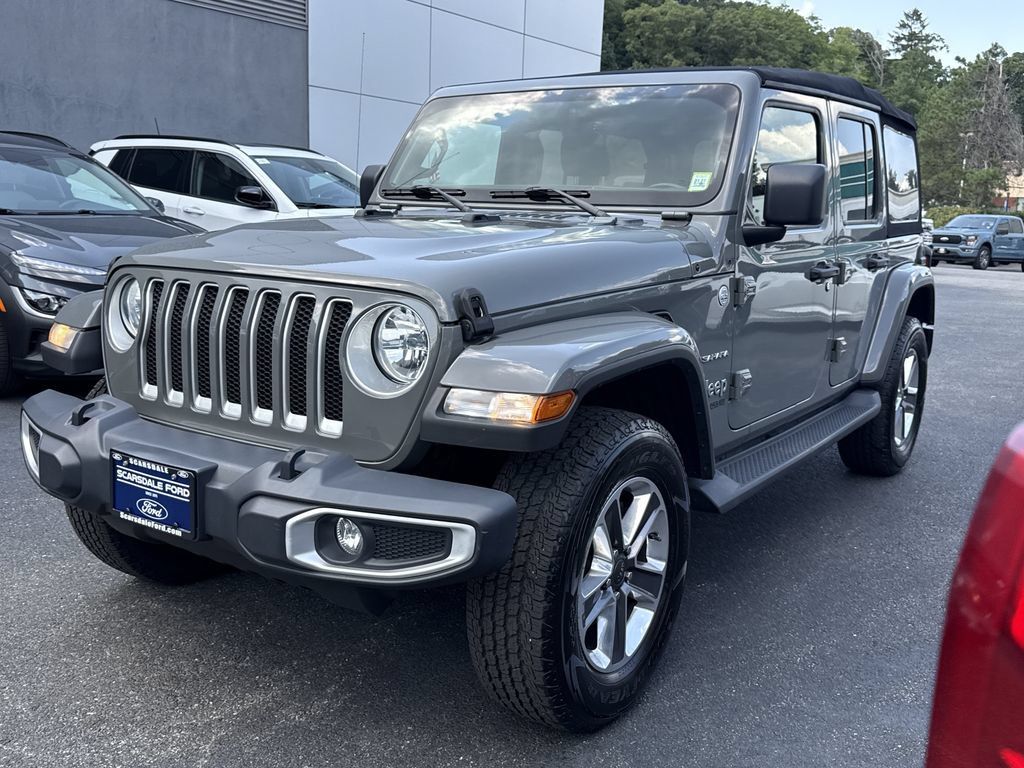 Used 2021 Jeep Wrangler Unlimited Sahara AWD/4WD image 7