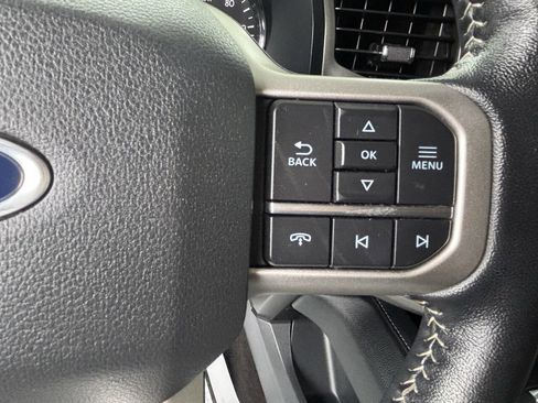 Used 2023 Ford Expedition XL AWD/4WD image 18
