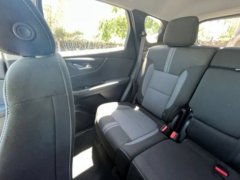 Used 2026 Chevrolet Blazer LT FWD image 40
