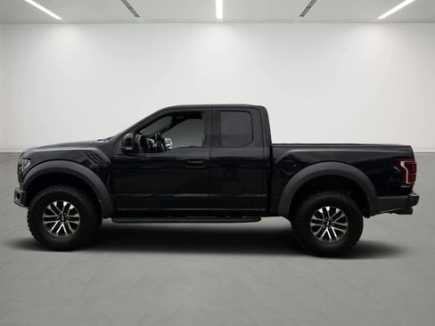 Used 2019 Ford F150 Raptor w/ Equipment Group 802A Luxury AWD/4WD image 2