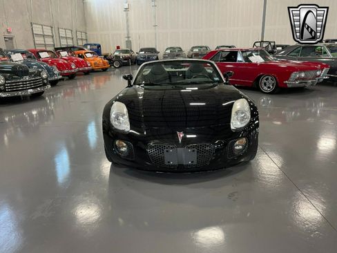 Used 2007 Pontiac Solstice GXP w/ Premium Package image 3