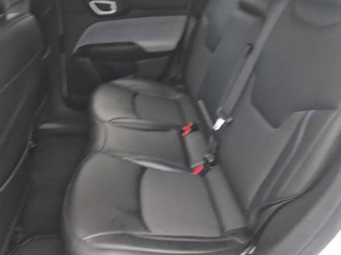 Used 2022 Jeep Compass Latitude w/ Convenience Group image 11