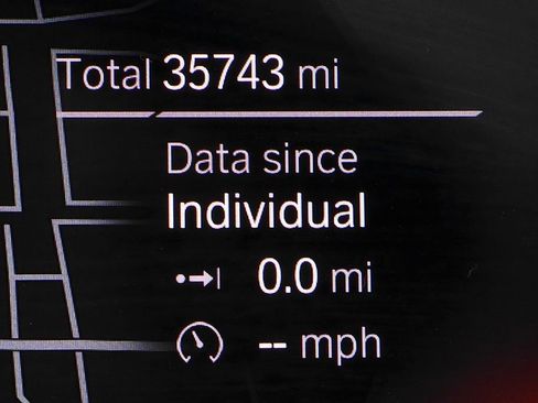 Used 2022 BMW 530i w/ Convenience Package image 31