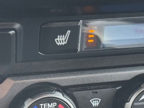 Used 2021 Toyota Tacoma TRD Pro image 5