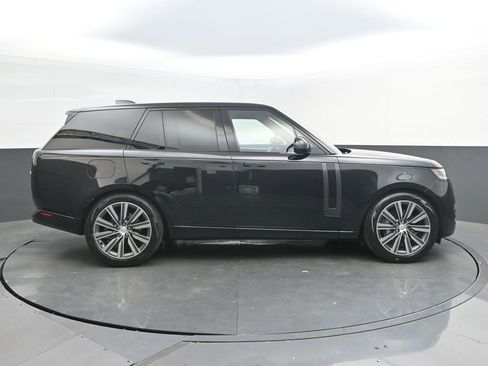 Used 2023 Land Rover Range Rover SE AWD/4WD image 8