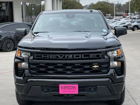 Used 2023 Chevrolet Silverado 1500 Custom image 6