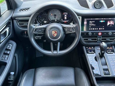 Used 2025 Porsche Macan S image 15